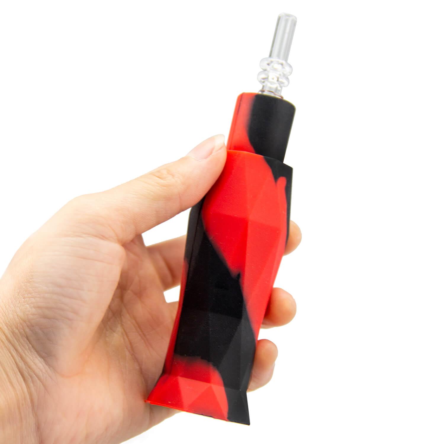 silicone-nectar-collector-in-hand.jpg?v=1755499160